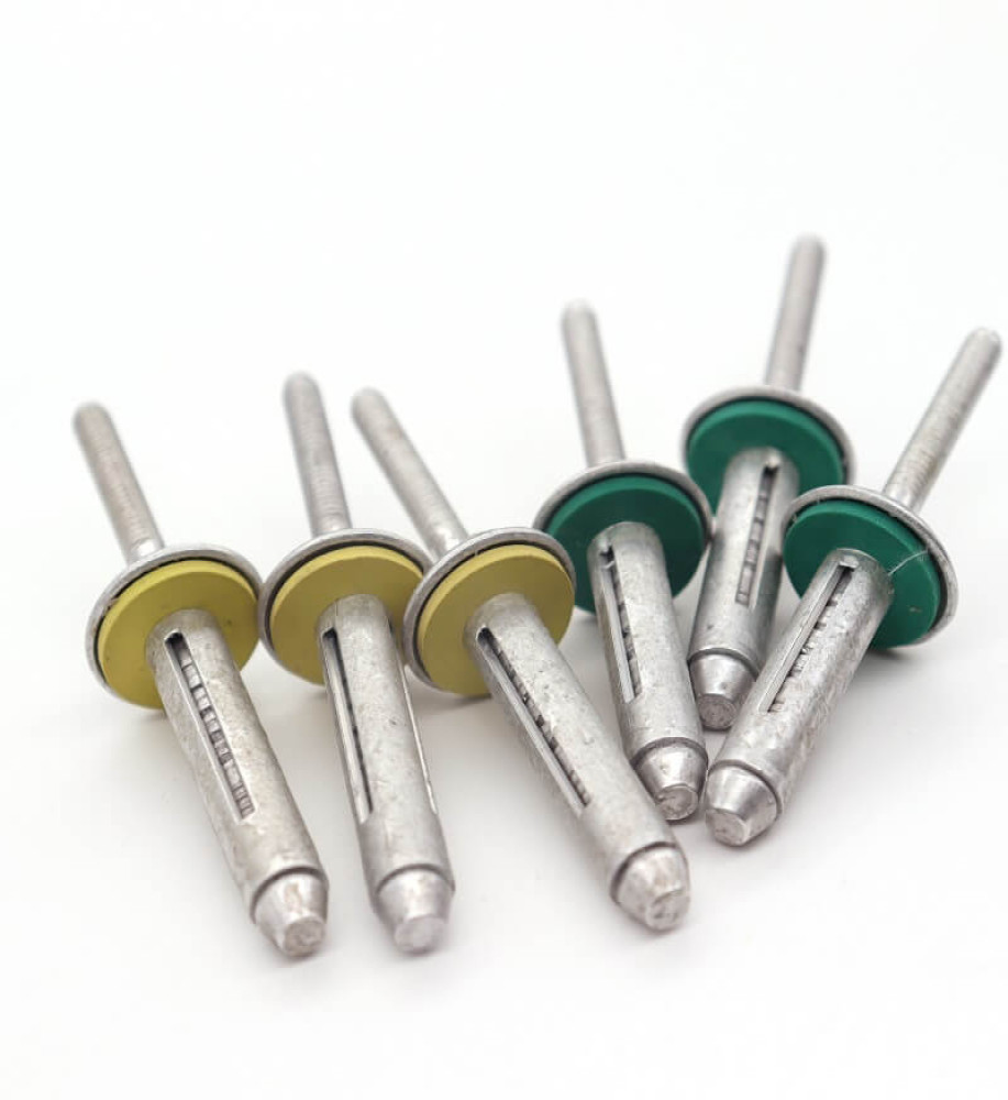 Steel Rivet Screw